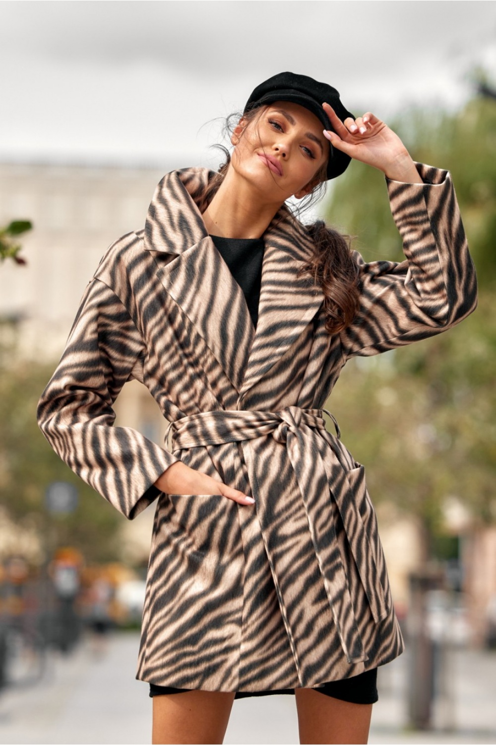 mantel model 188254 Roco Fashion