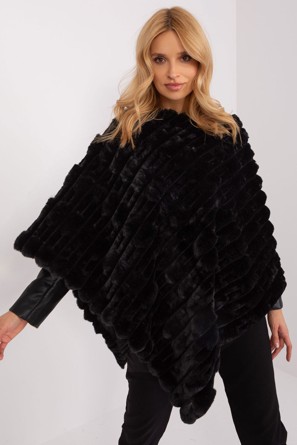 poncho model 190855 AT