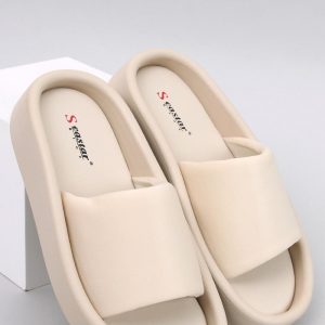 slippers model 194633 Inello
