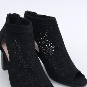 Pumps met dikke hak model 197288 Inello