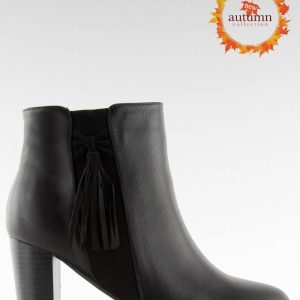 Laarsjes met hoge hak model 122310 Inello
