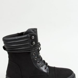 Laarsjes model 157734 Inello
