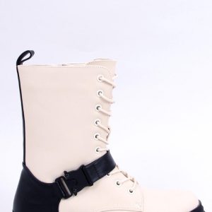 Laarsjes model 172869 Inello