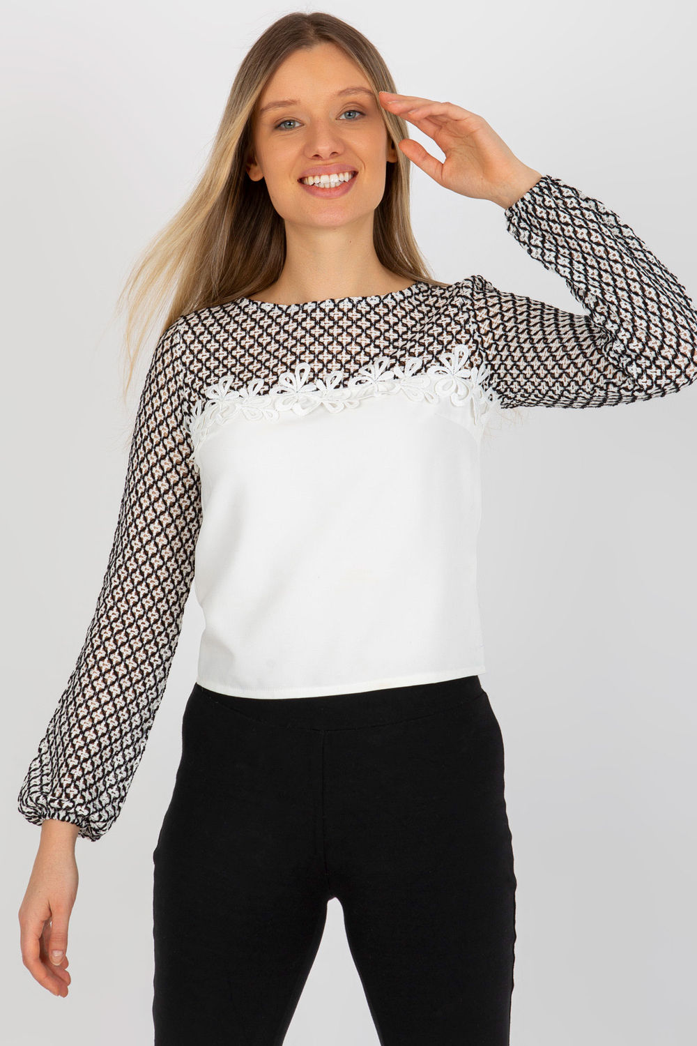 blouse model 176737 Lakerta