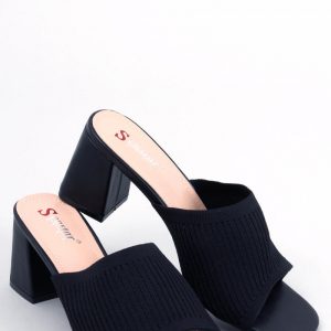 slippers model 177298 Inello