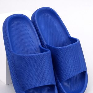 slippers model 180432 Inello
