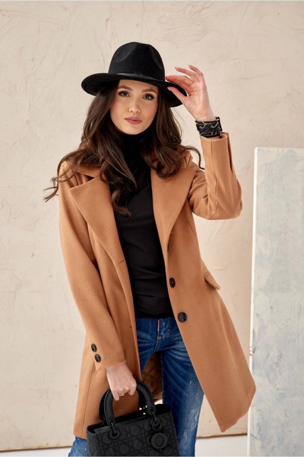 mantel model 184497 Roco Fashion