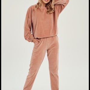 Set model 185383 Taro