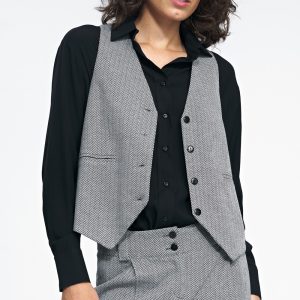 vest model 186845 Nife