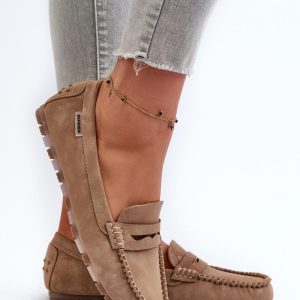 Moccassins model 197146 Step in style