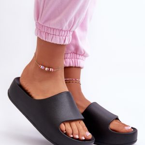 slippers model 198271 Step in style