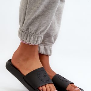 slippers model 198611 Step in style