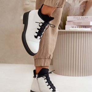 Laarsjes model 199304 Step in style