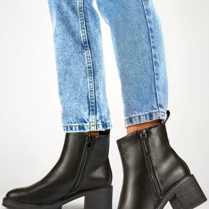 Laarsjes met hoge hak model 200274 PRIMO