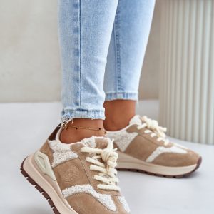 Sportchoenen op een platform model 201706 Step in style
