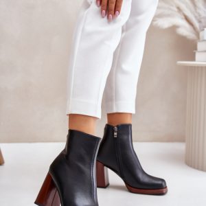 Laarsjes met hoge hak model 201743 Step in style