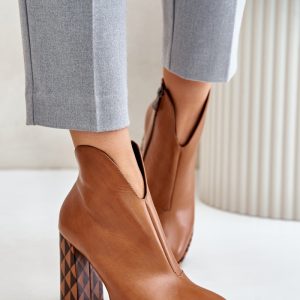 Laarsjes met hoge hak model 202122 Step in style