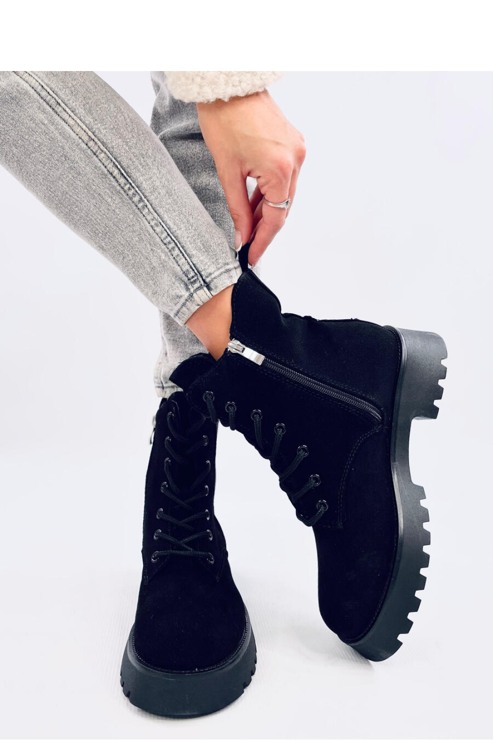 Chelsea boots model 203032 Inello