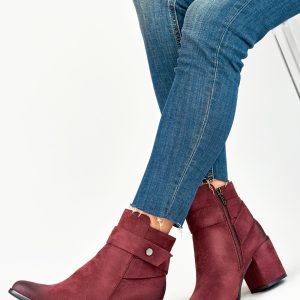 Laarsjes met hoge hak model 184623 PRIMO