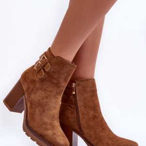 Laarsjes op sleehak model 185332 Step in style