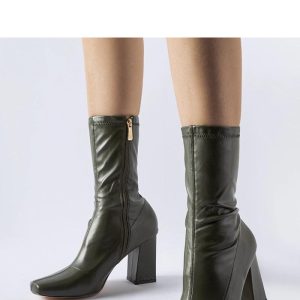 Laarsjes op sleehak model 204736 Solea