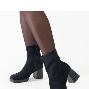 Laarsjes op sleehak model 205035 Solea
