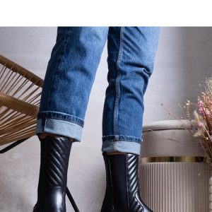 Laarsjes model 205143 Solea