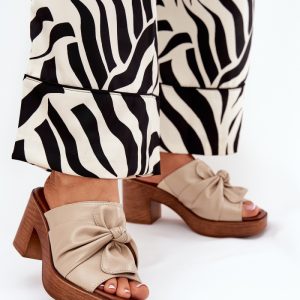 Hakken slippers model 209935 Step in style