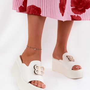slippers model 209970 Step in style