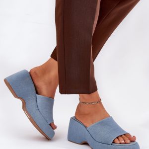 slippers model 210171 Step in style