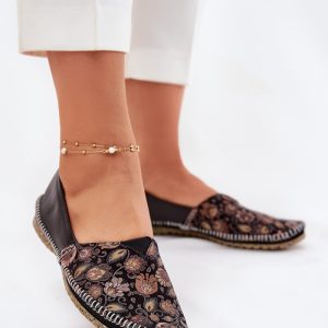 Ballerina's model 212339 Step in style