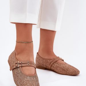 Ballerina's model 214116 Step in style