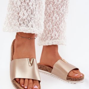 slippers model 215745 Step in style