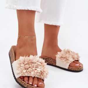 slippers model 215748 Step in style