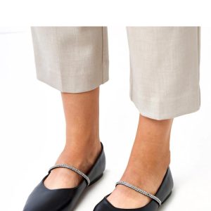 Ballerina's model 218358 Solea