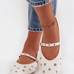 Ballerina's model 220678 Step in style