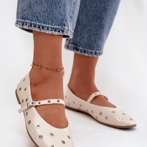 Ballerina's model 220679 Step in style
