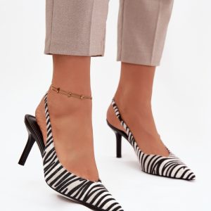 naaldhakken model 221164 Step in style