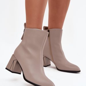 Laarsjes met hoge hak model 222516 Step in style