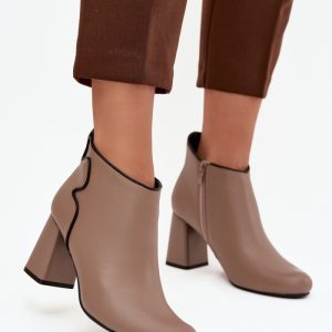 Laarsjes met hoge hak model 222520 Step in style