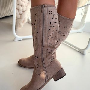 Opengewerkte laarzen model 222526 Step in style