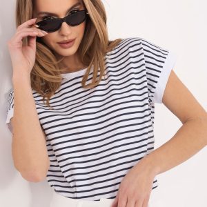 T-shirt model 225459 Relevance