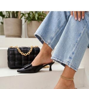 Hakken slippers model 228205 Solea