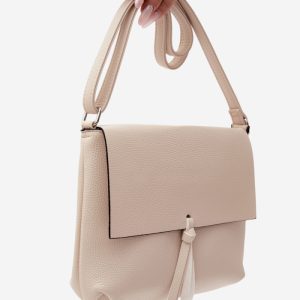 Day time clutch model 230407 Step in style