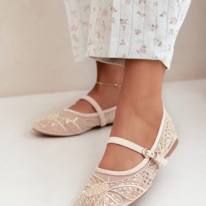 Ballerina's model 230769 Step in style