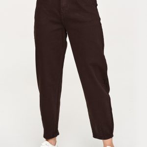 jeans model 231016 Makadamia