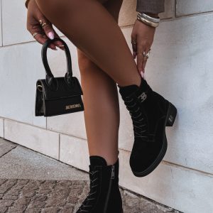Laarsjes model 231635 Step in style
