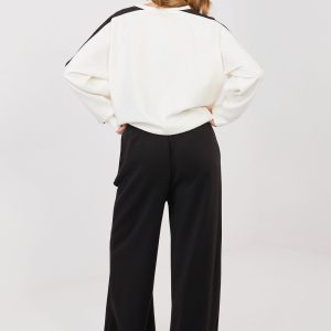 Set model 232202 Rue Paris